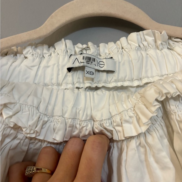 Alexis Barbie Off Shoulder Ruffle Top - Picture 8 of 8